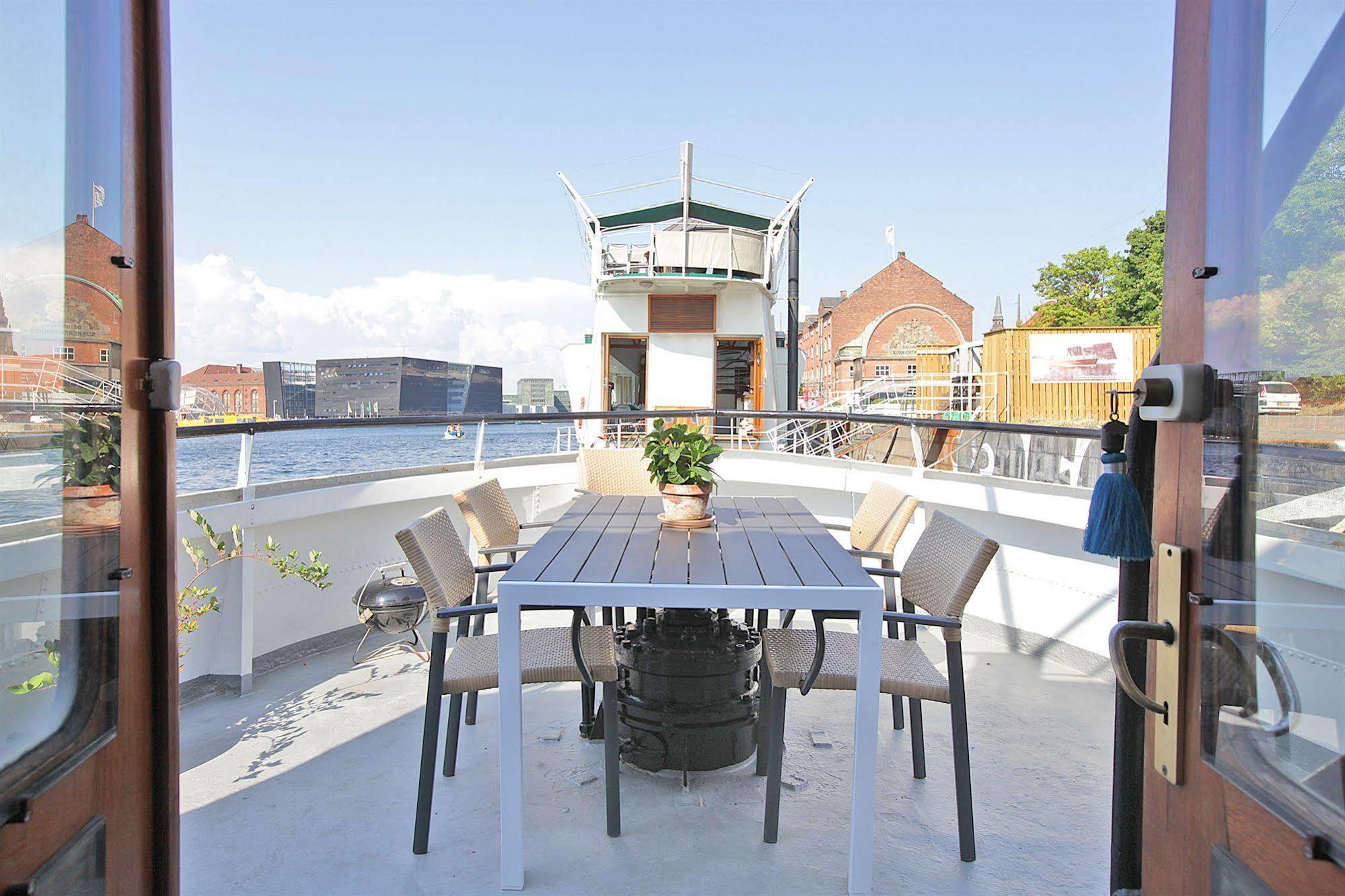 Copenhagen Houseboat Hotel Luaran gambar