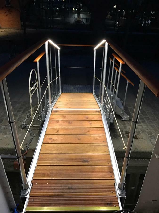 Copenhagen Houseboat Hotel Luaran gambar