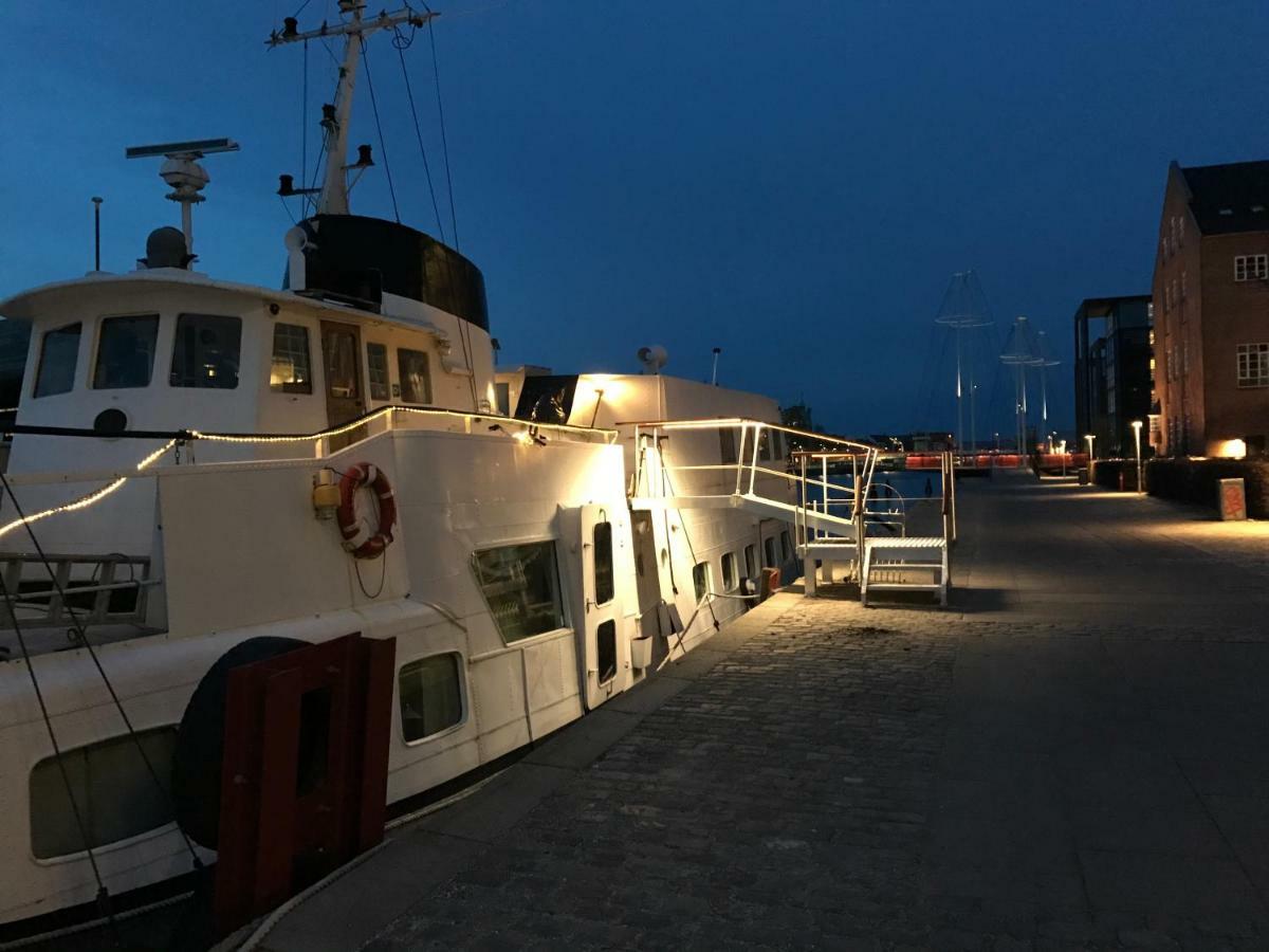 Copenhagen Houseboat Hotel Luaran gambar