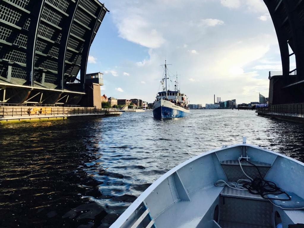 Copenhagen Houseboat Hotel Luaran gambar
